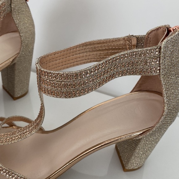 Rose gold studded block heels Davids Bridal Everly Size 8 - Picture 13 of 16